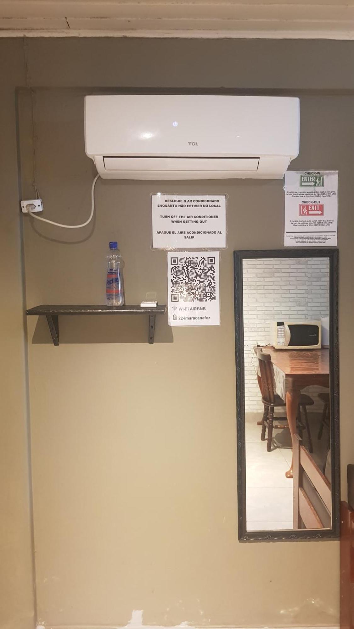 Appartement Casa No Centro De Foz! Ar-Condicionado, Smart Tv, Wi-Fi, Cozinha, Ventilador E 4 Camas à Foz do Iguaçu Extérieur photo